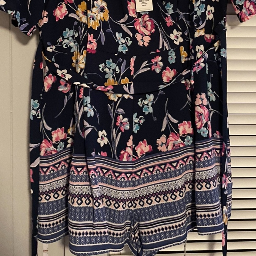 Francesca’s Romper - Picture 2 of 2